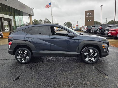 Used 2024 Hyundai Kona SEL image 14