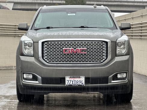 Used 2017 GMC Yukon Denali w/ Open Road Package image 11