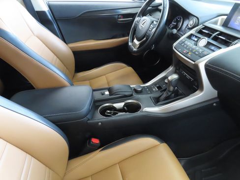 Used 2016 Lexus NX 200t FWD image 26