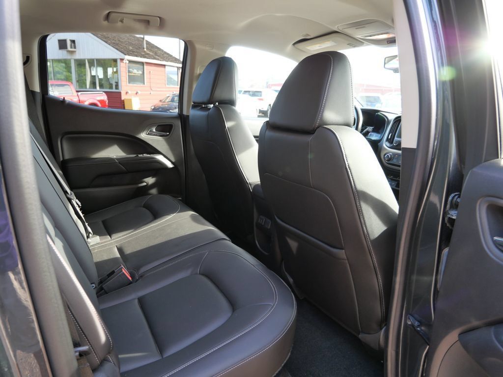 Used 2017 GMC Canyon SLT w/ Driver Alert Package AWD/4WD image 13