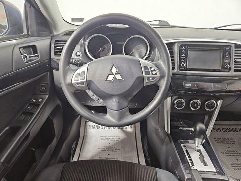 Used 2017 Mitsubishi Lancer ES image 13