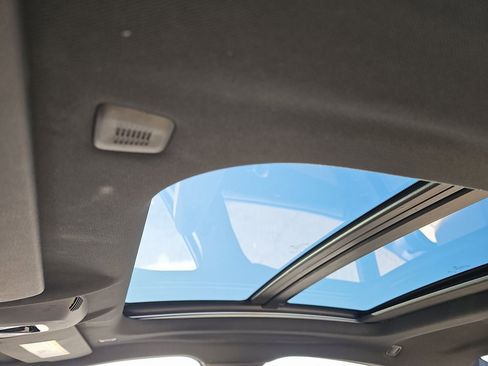 Used 2025 BMW 228i xDrive image 8