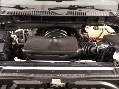 Used 2020 Chevrolet Silverado 1500 RST w/ Texas Edition AWD/4WD image 19