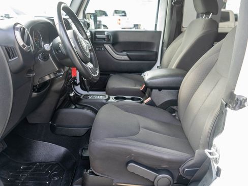 Used 2017 Jeep Wrangler Sport w/ Quick Order Package 24S image 12