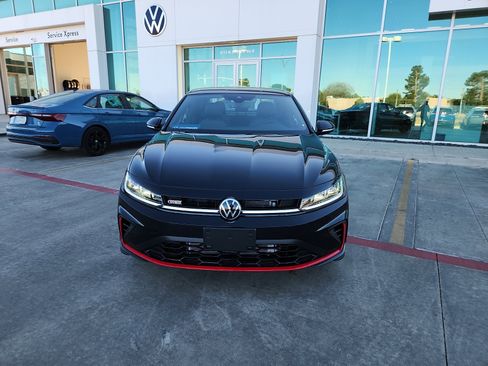 New 2026 Volkswagen Jetta GLI Autobahn image 2