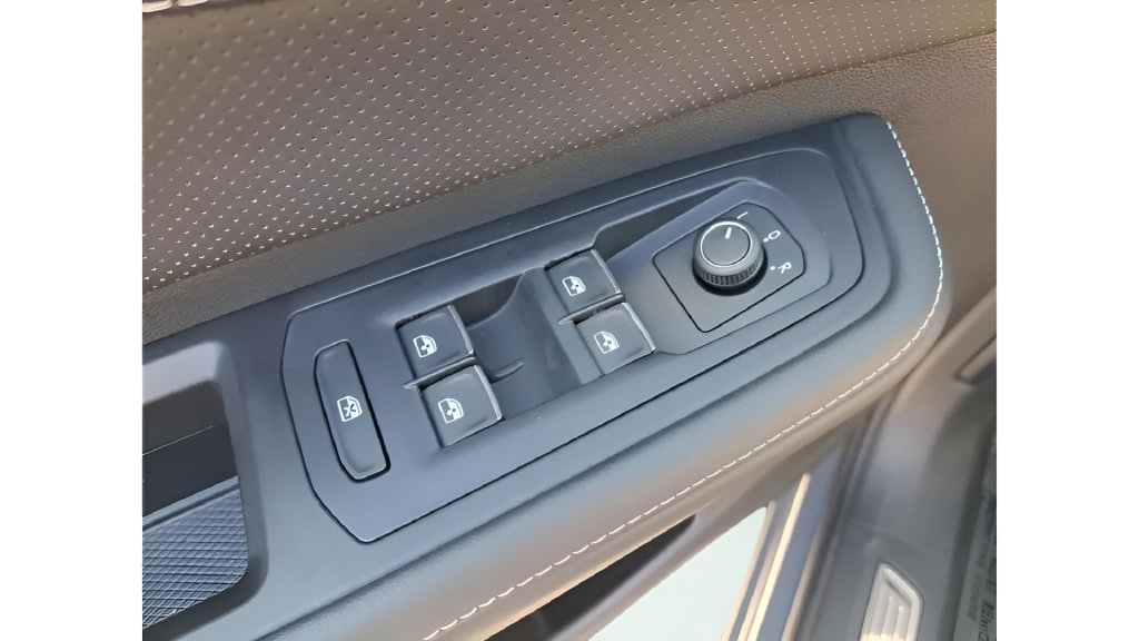 New 2025 Volkswagen Atlas SEL AWD/4WD image 29