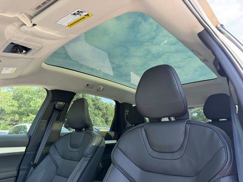 New 2026 Volvo EX90 Ultra AWD/4WD image 19