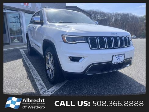 Used 2022 Jeep Grand Cherokee Limited w/ Trailer Tow Group IV AWD/4WD image 7