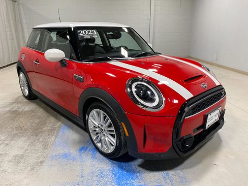 Certified 2023 MINI Cooper S image 4