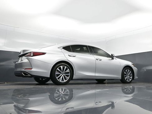 Used 2021 Lexus ES 350 w/ Premium Package image 42