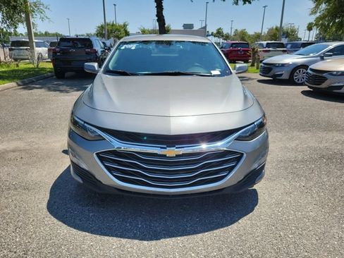 Certified 2025 Chevrolet Malibu LT FWD image 8