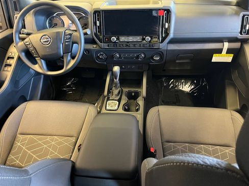 New 2026 Nissan Frontier SV w/ Tow Package AWD/4WD image 11