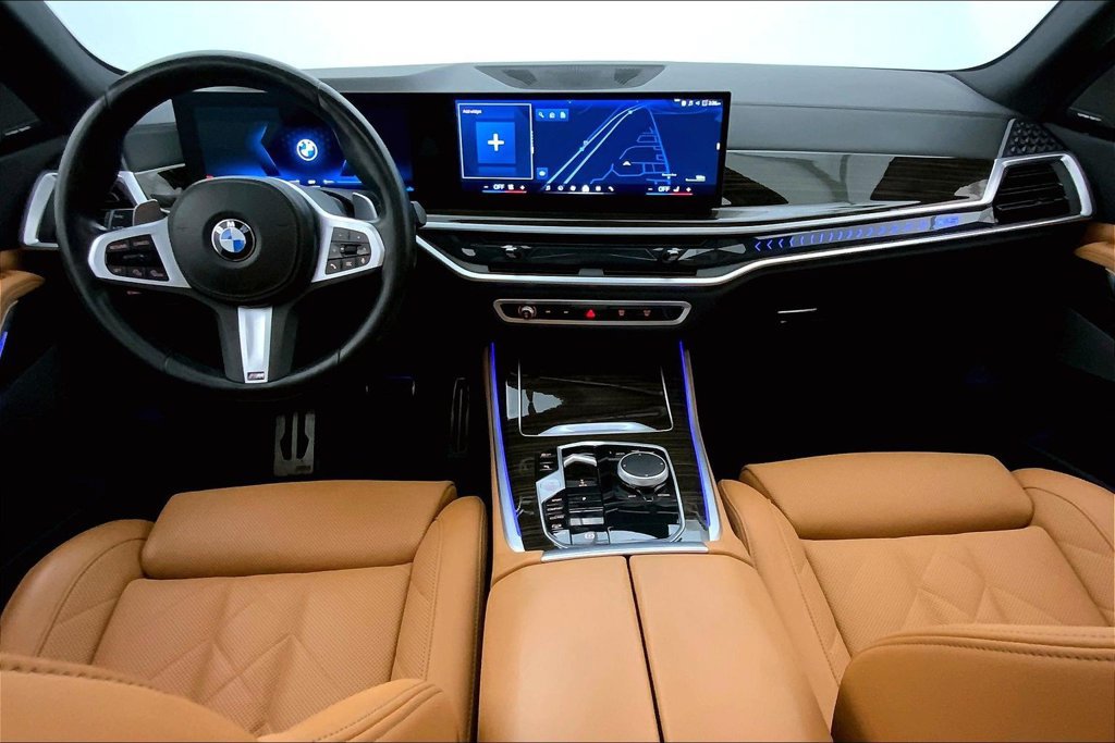 Certified 2024 BMW X5 xDrive40i w/ M Sport Package AWD/4WD image 16