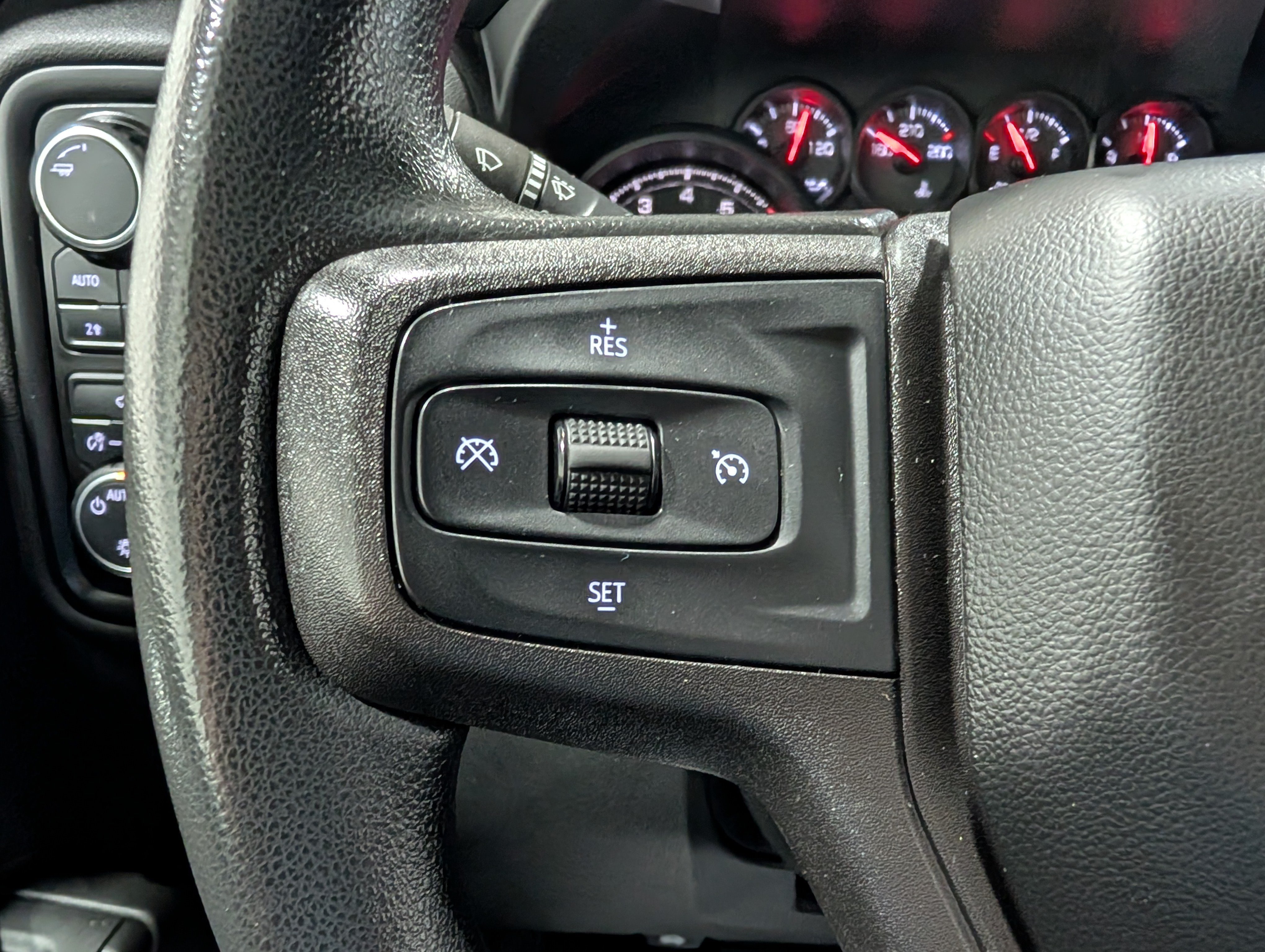Used 2020 Chevrolet Silverado 1500 Custom Trail Boss w/ Custom Convenience Package AWD/4WD image 22
