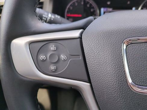 Used 2019 GMC Acadia SLT FWD image 30