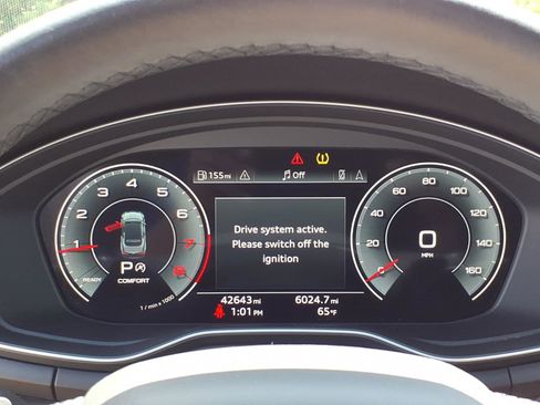 Used 2022 Audi A5 2.0T Premium Plus w/ Premium Plus AWD/4WD image 18