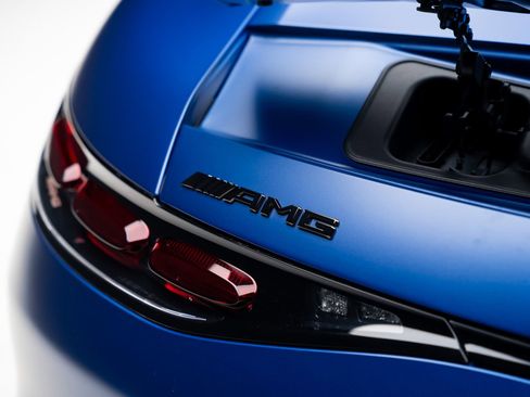 Used 2024 Mercedes-Benz AMG GT 63 image 33