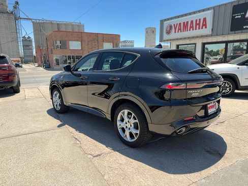 Used 2024 Dodge Hornet R/T AWD/4WD image 8