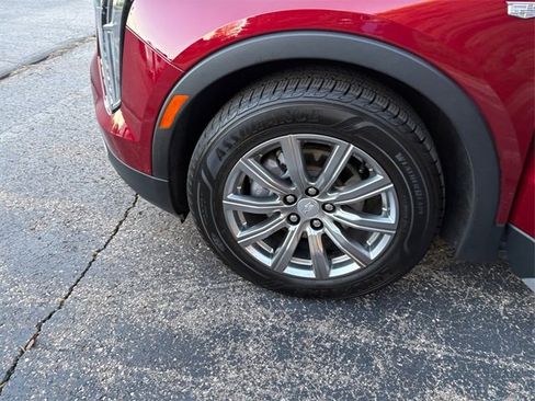 Used 2020 Cadillac XT4 Premium Luxury w/ Cold Weather Package image 16