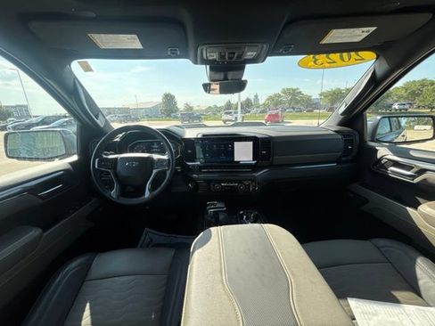 Used 2023 Chevrolet Silverado 1500 ZR2 w/ Technology Package AWD/4WD image 21