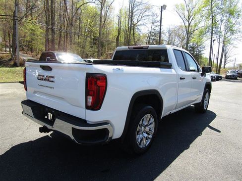 Used 2022 GMC Sierra 1500 Pro w/ Convenience Package image 5