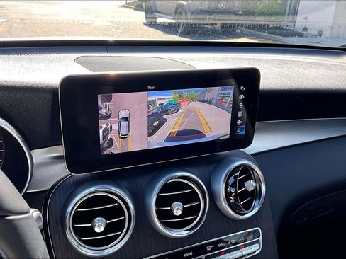 Certified 2022 Mercedes-Benz GLC 300 4MATIC image 23