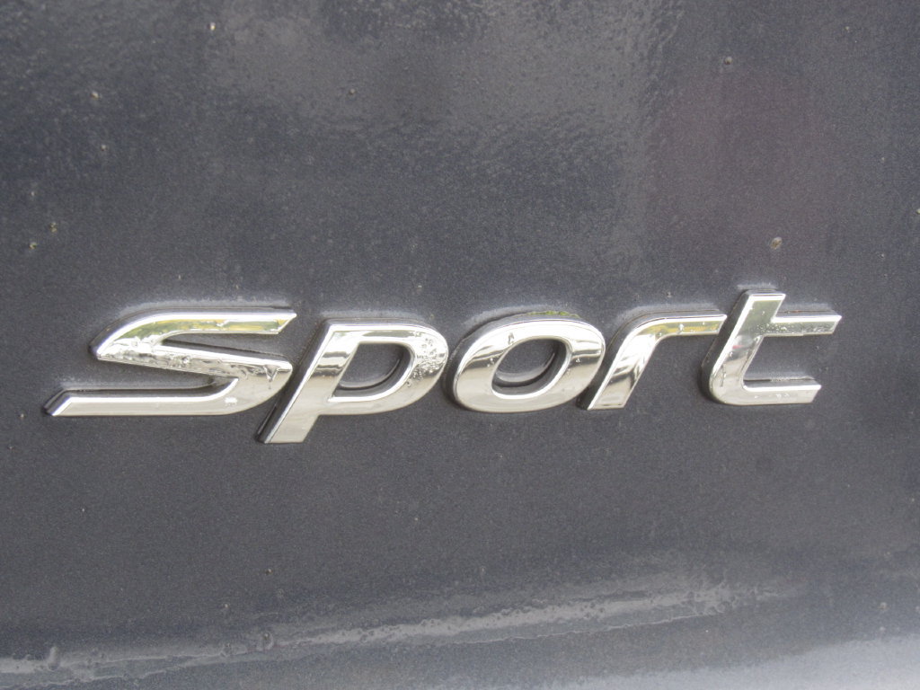 Used 2018 Hyundai Santa Fe Sport w/ 2.4L Tech Package 04 FWD image 8