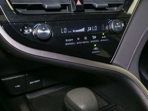 Used 2024 Toyota Camry LE FWD image 30
