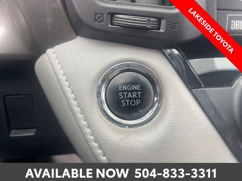 Used 2018 Toyota RAV4 Limited w/ Advanced Technology Package FWD image 35