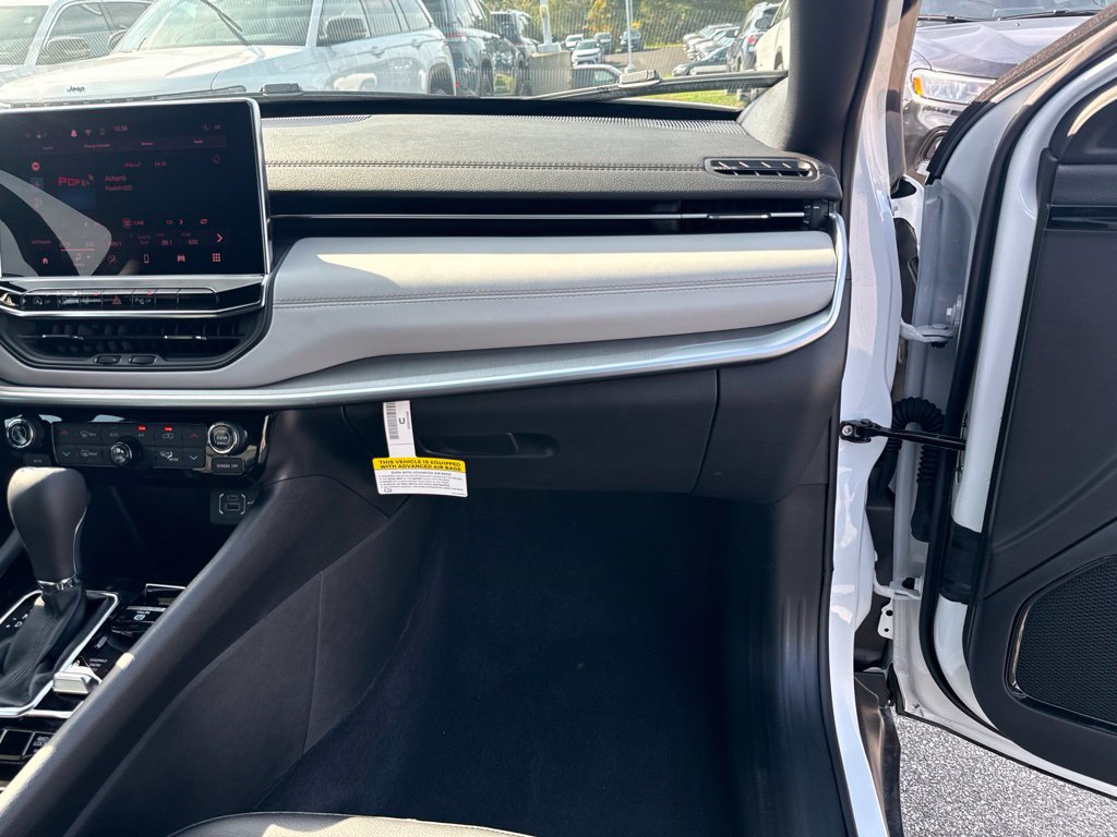 New 2026 Jeep Compass Limited AWD/4WD image 26