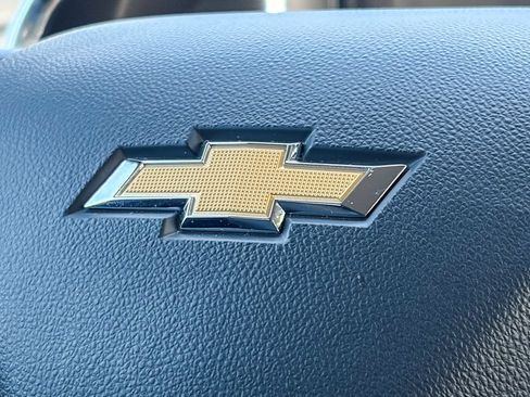 Used 2024 Chevrolet Equinox Premier w/ LPO, Floor Liner Package AWD/4WD image 22