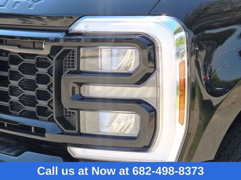 New 2025 Ford F350 Lariat w/ Lariat Ultimate Package image 4