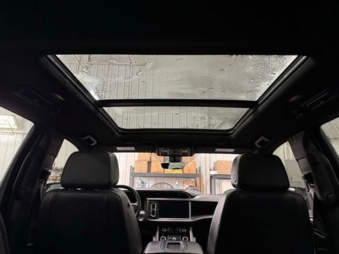 Used 2022 GMC Yukon XL Denali w/ Denali Premium Package image 23