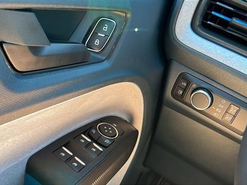 New 2026 Ford Maverick XLT FWD image 30