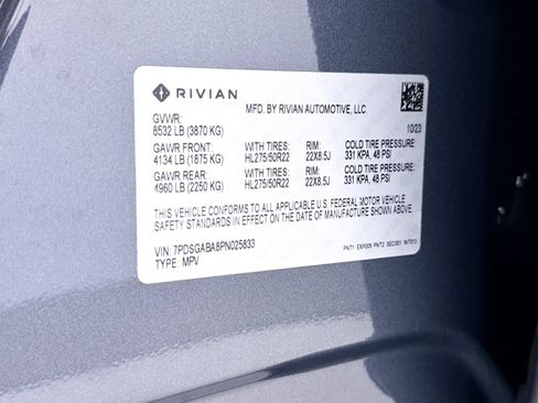 Used 2023 Rivian R1S Adventure AWD/4WD image 39