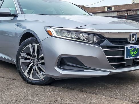 Used 2021 Honda Accord Hybrid image 2
