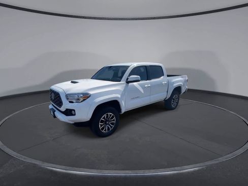 Certified 2021 Toyota Tacoma TRD Sport AWD/4WD image 4