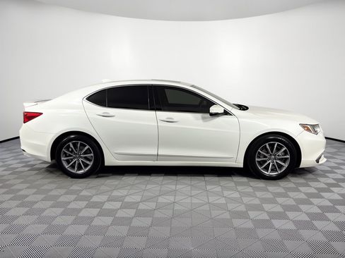 Used 2018 Acura TLX FWD image 8