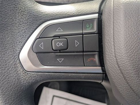 Used 2025 Jeep Compass Sport image 23