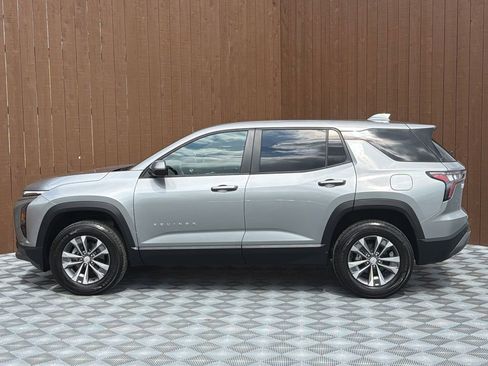 Used 2026 Chevrolet Equinox LT FWD image 14
