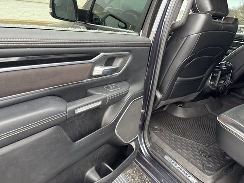 Used 2020 RAM 1500 Laramie image 11