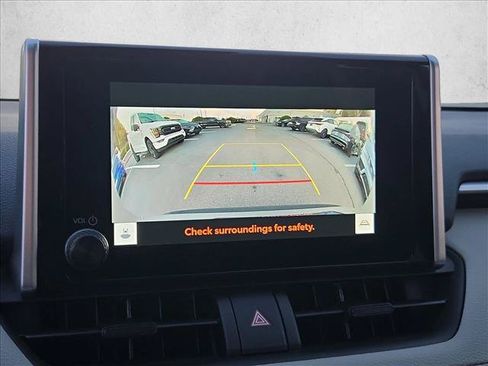 Used 2024 Toyota RAV4 XLE w/ Convenience Package FWD image 11