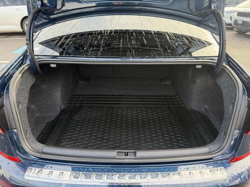 Used 2022 Volkswagen Passat 2.0T SE image 13