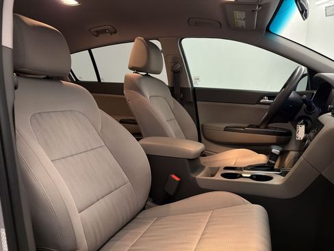 Used 2019 Kia Sportage LX FWD image 22