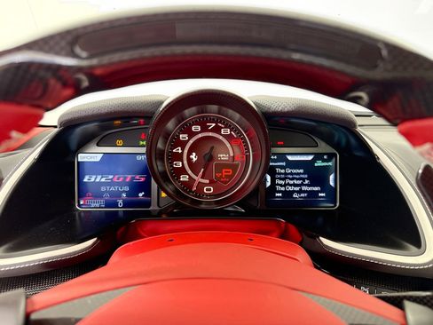 Certified 2022 Ferrari 812 GTS image 11
