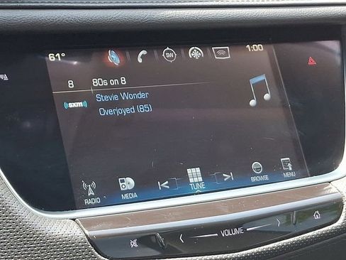 Used 2017 Cadillac XT5 Luxury w/ Driver Awareness Package AWD/4WD image 16