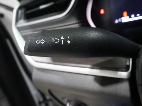 Certified 2023 Jeep Grand Cherokee Limited image 36