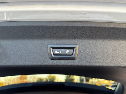 Used 2021 BMW X3 xDrive30e w/ Premium Package image 18