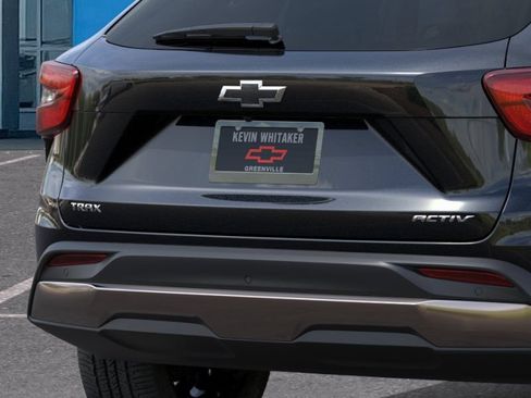 New 2026 Chevrolet Trax ACTIV FWD image 14