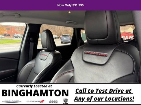 Used 2022 Jeep Cherokee Trailhawk w/ Trailer Tow Group image 13